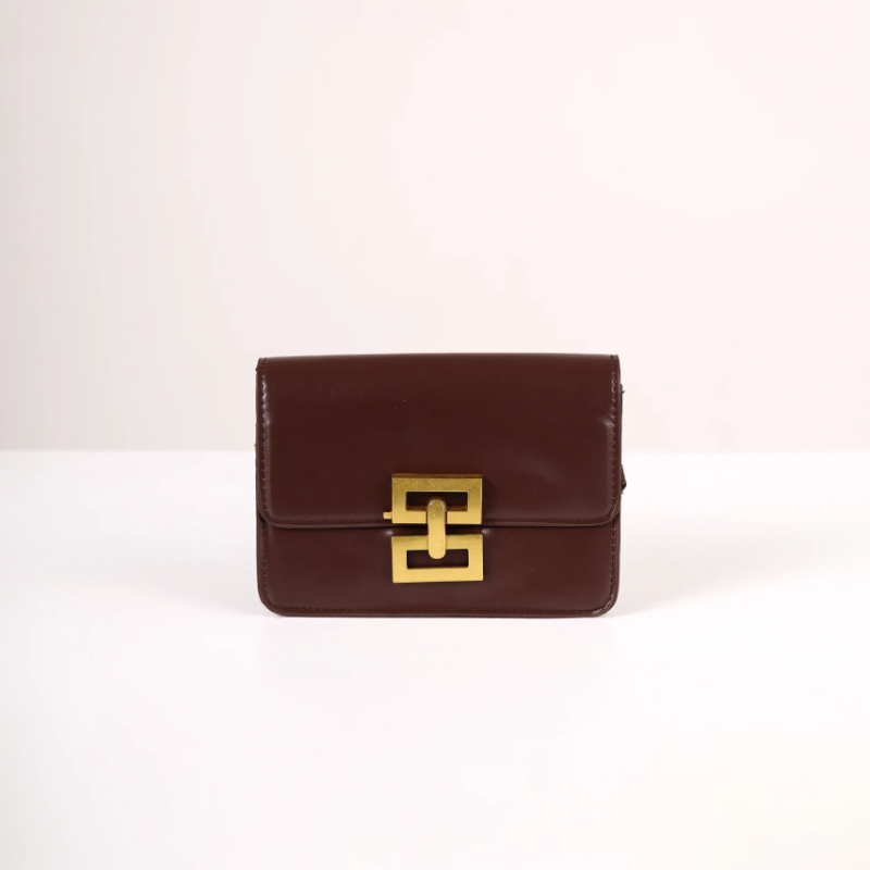 Braon torbica sa elegantnom snalom KA022